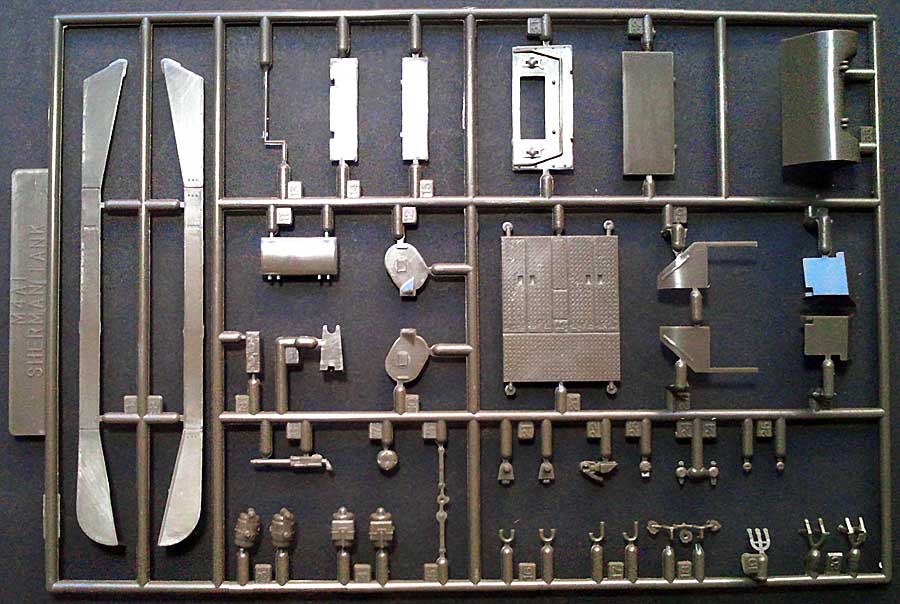 photo_バンダイ機甲師団シリーズのシャーマン